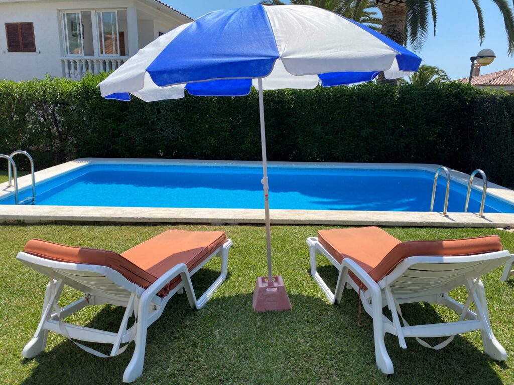 Pool area